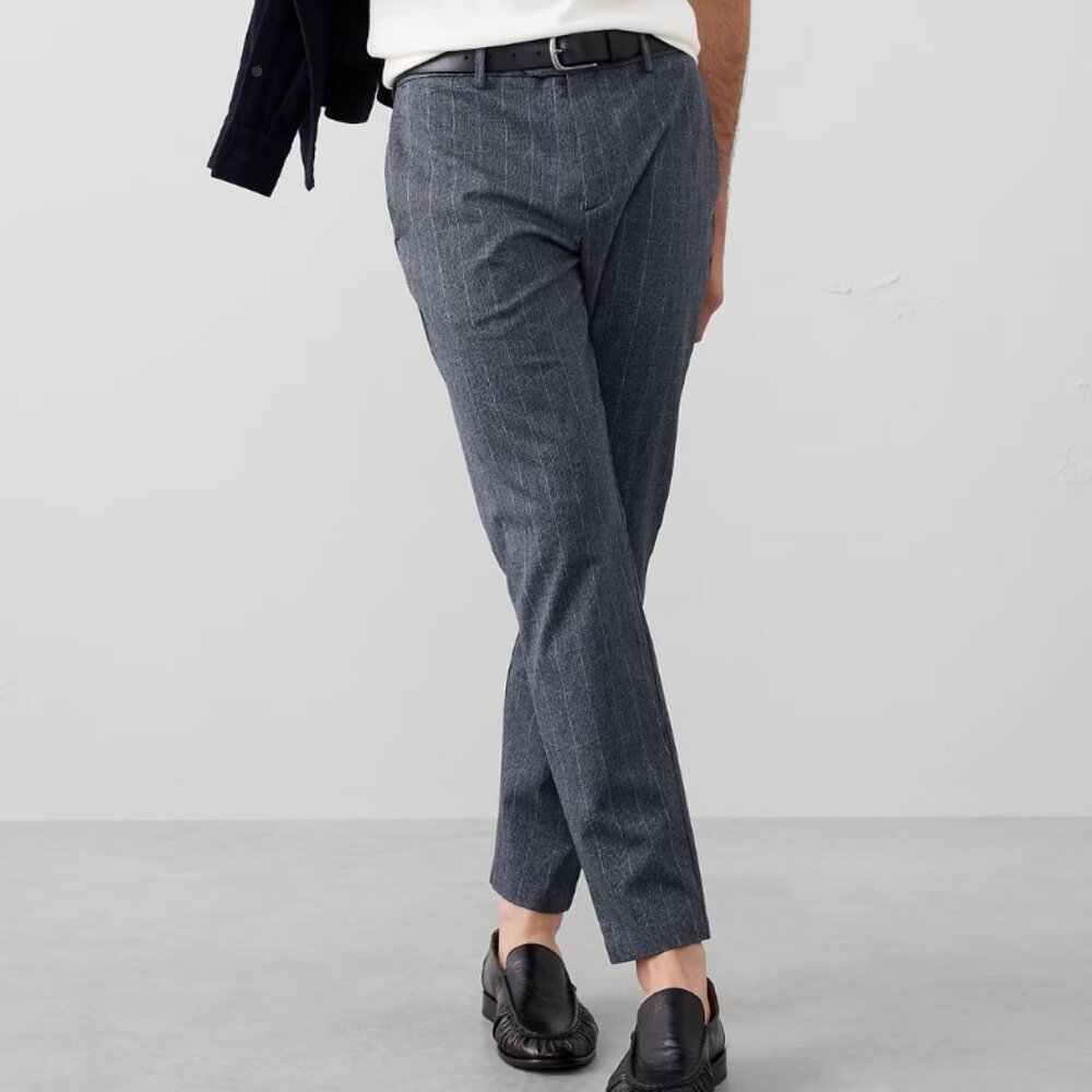 Banana Republic Factory Grayson Slim Tapered Pant, Glen Blue, 32x30 EUC